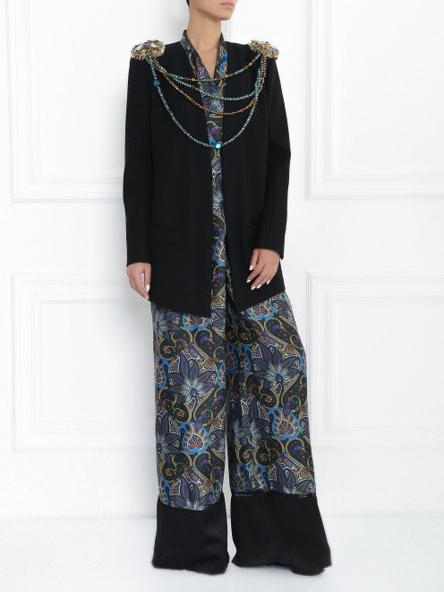 Ожерелье с эполетами и декором Stella Jean - Модель Общий вид
